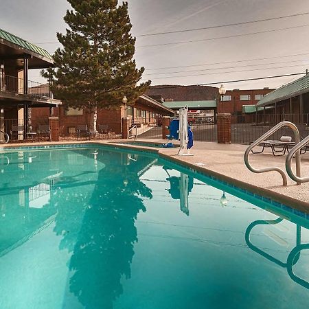 Baymont By Wyndham シーダー・シティ エクステリア 写真